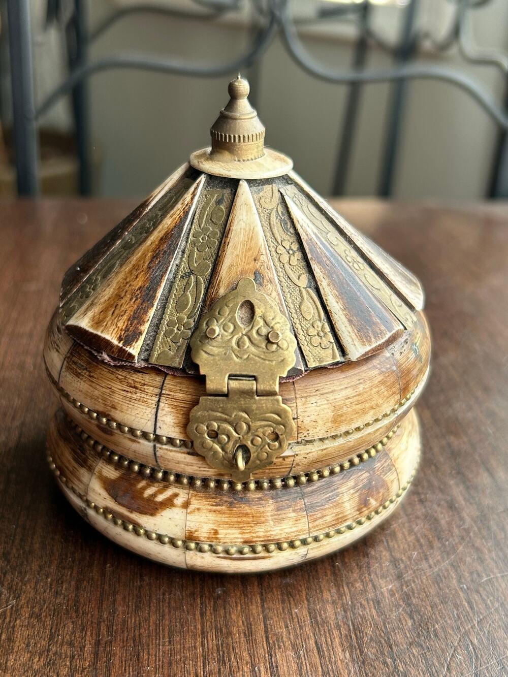 Antique Sudha Hand Made Bone W Brass Accents Hinged Case Primitive Turned Box
